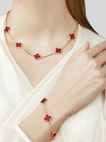 Van Cleef & Arpels Vintage Alhambra bracelet, 5 motifs 18K yellow gold, Carnelian - Image 2