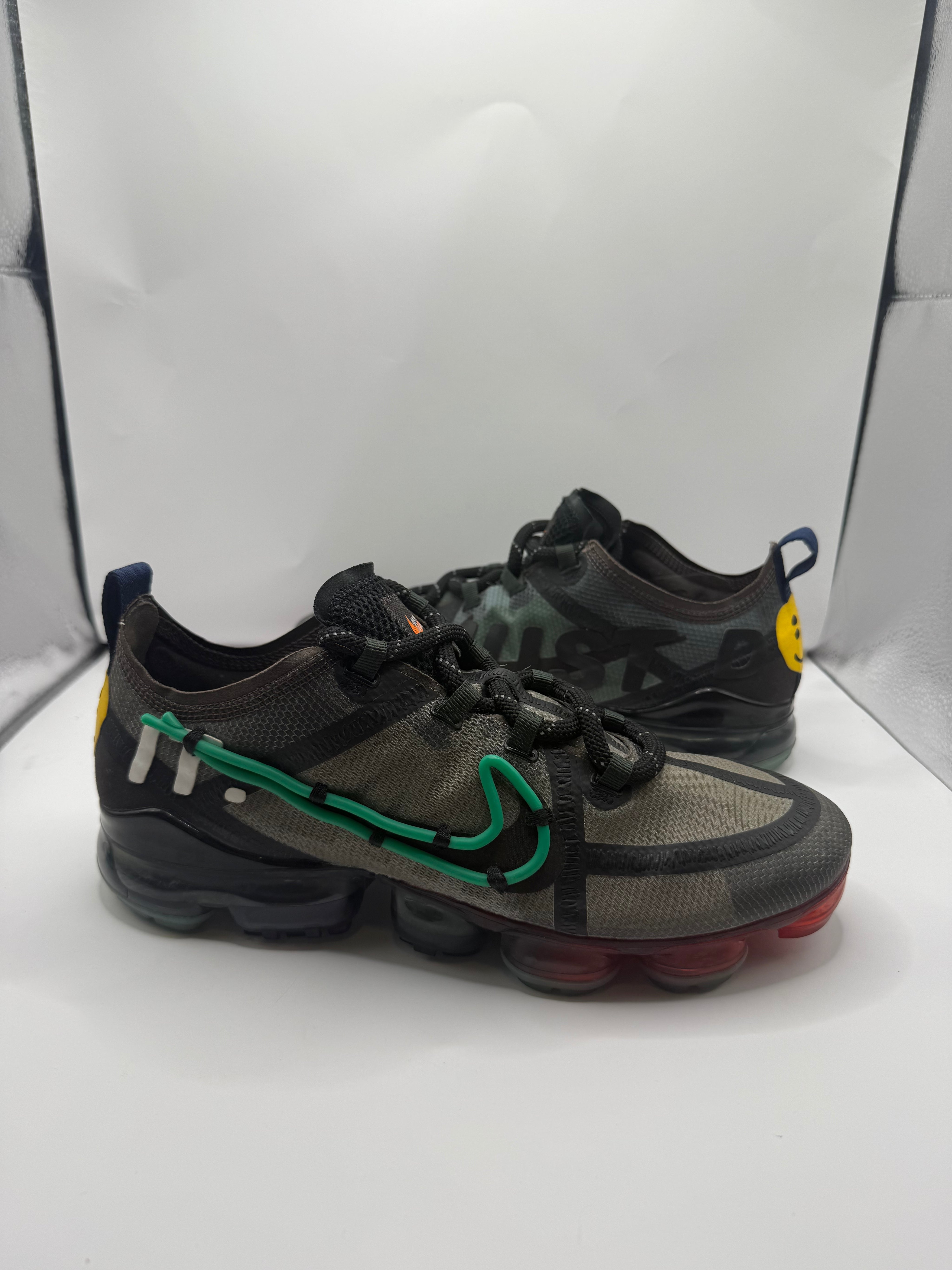 Nike Air VaporMax 2019 Cactus Plant Flea Market - Size 12 Women's / 10.5 Mens (USED)