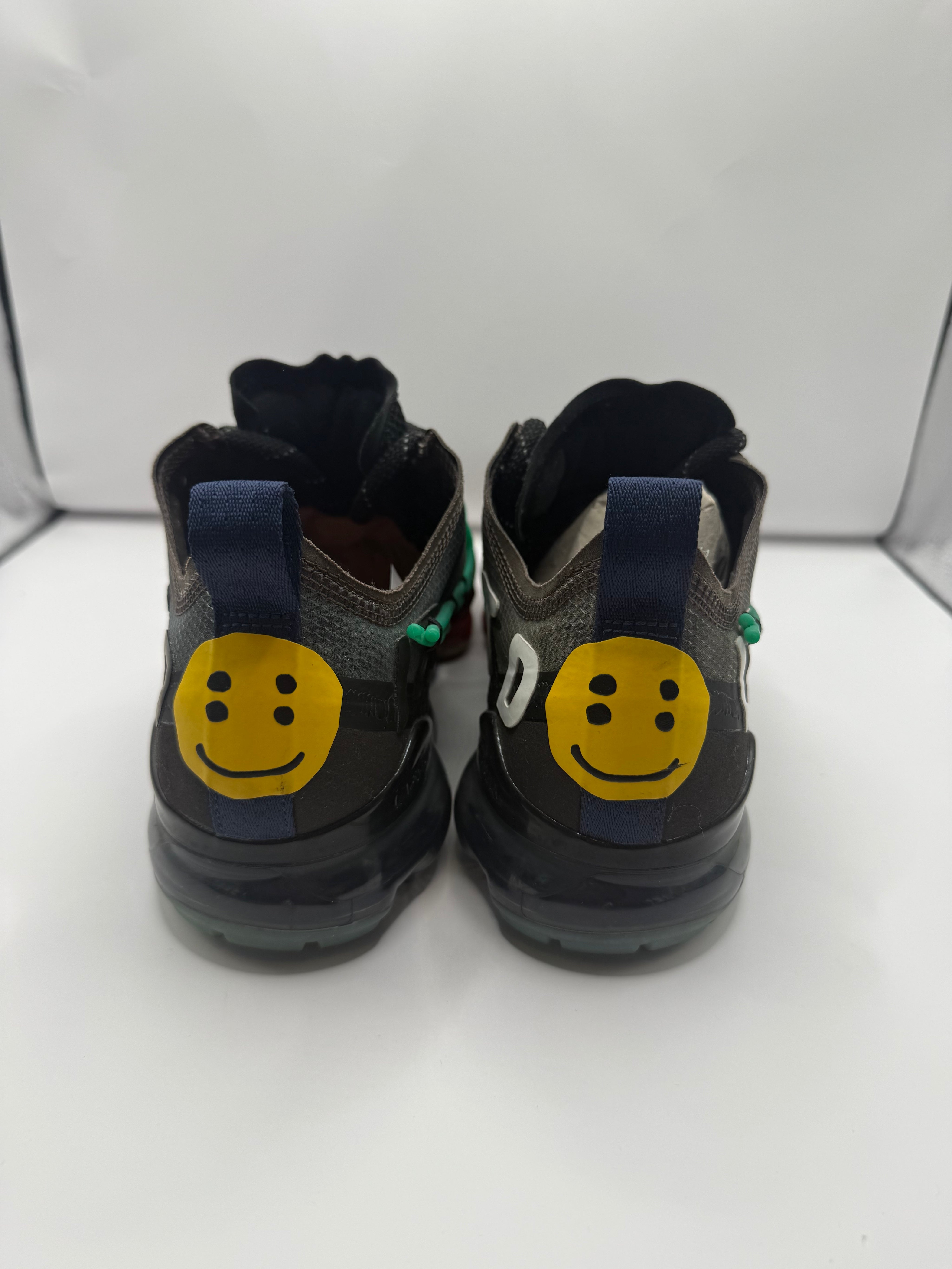 Nike Air VaporMax 2019 Cactus Plant Flea Market - Size 12 Women's / 10.5 Mens (USED)