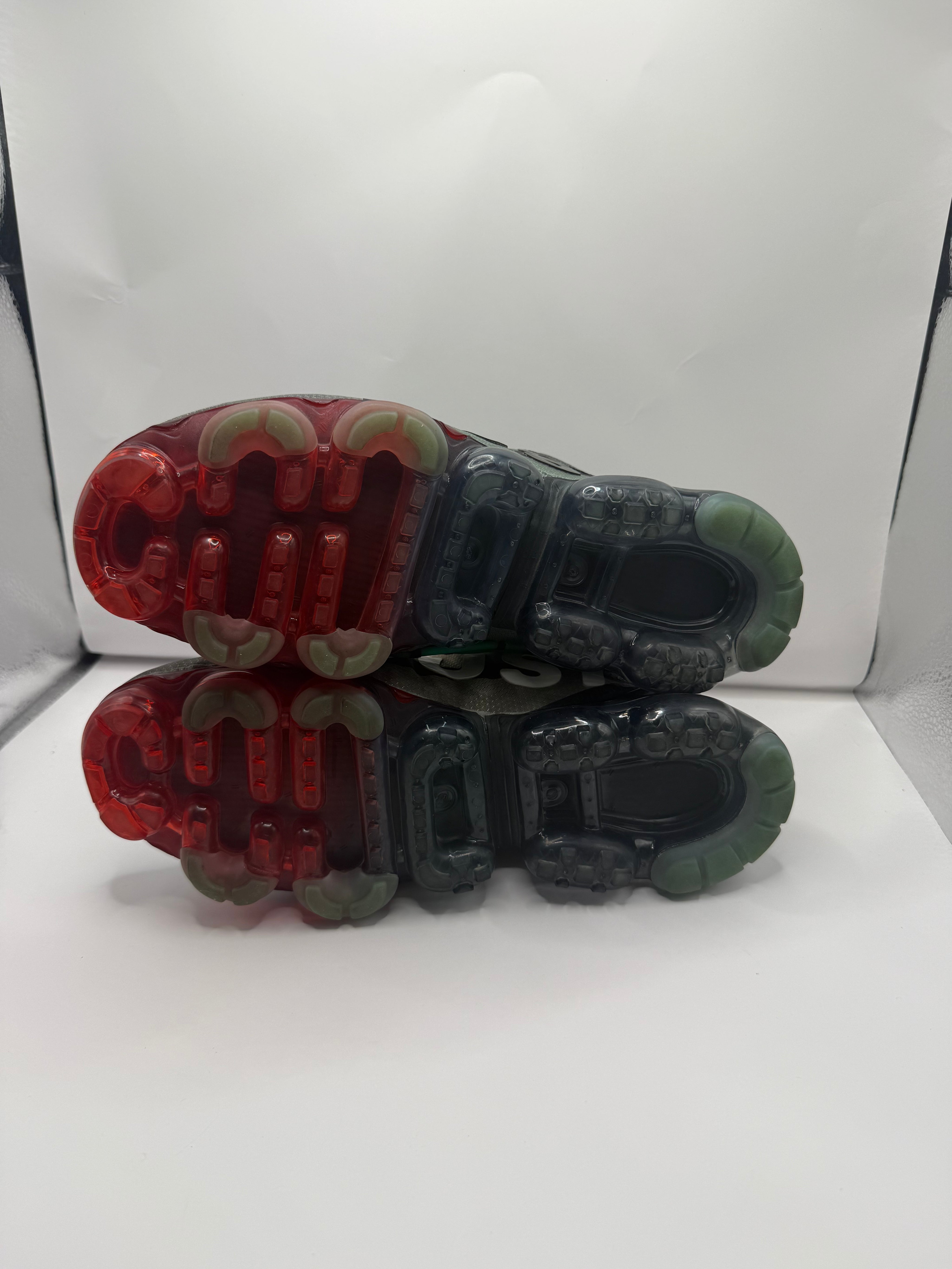 Nike Air VaporMax 2019 Cactus Plant Flea Market - Size 12 Women's / 10.5 Mens (USED)