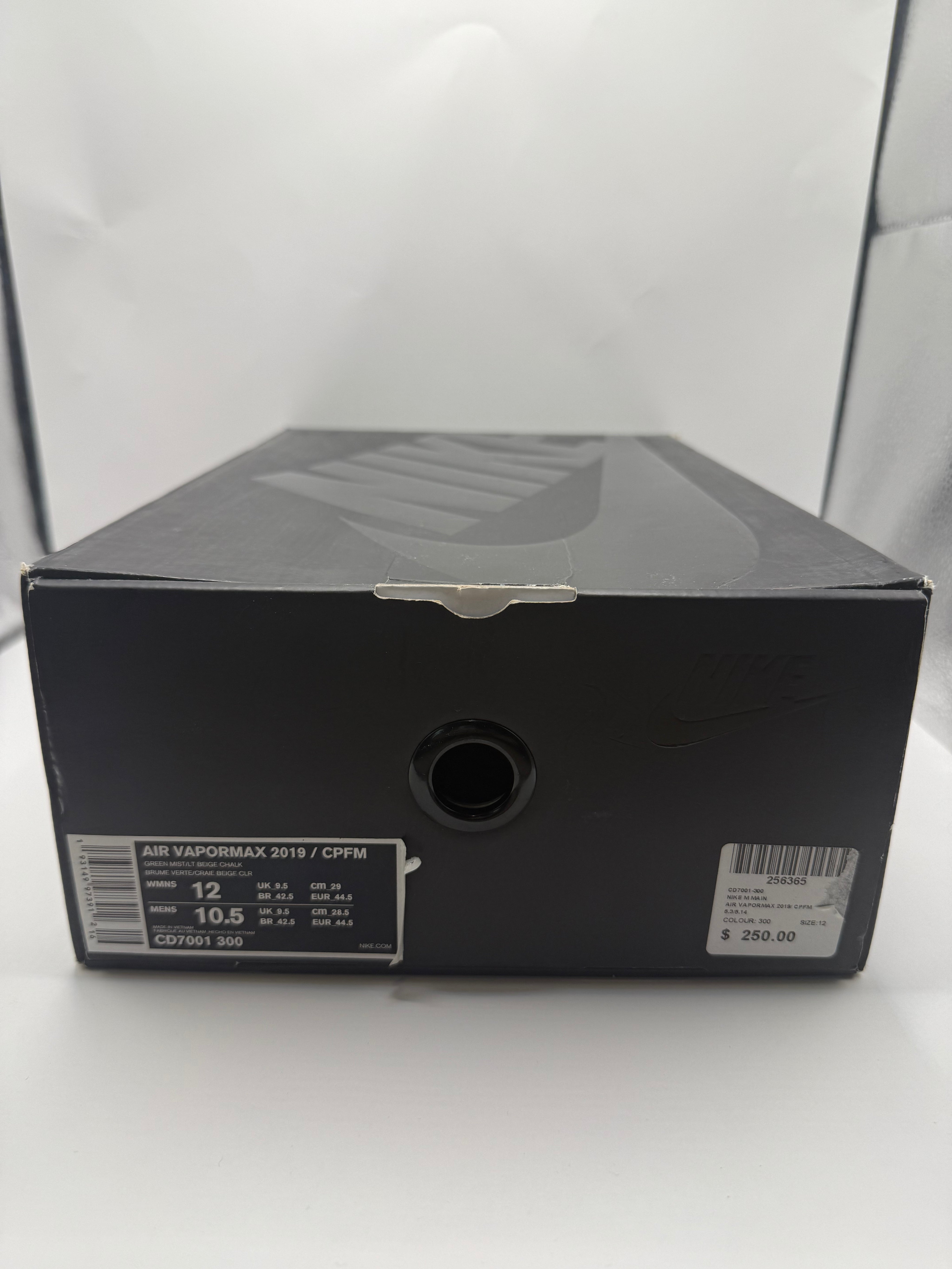 Nike Air VaporMax 2019 Cactus Plant Flea Market - Size 12 Women's / 10.5 Mens (USED)