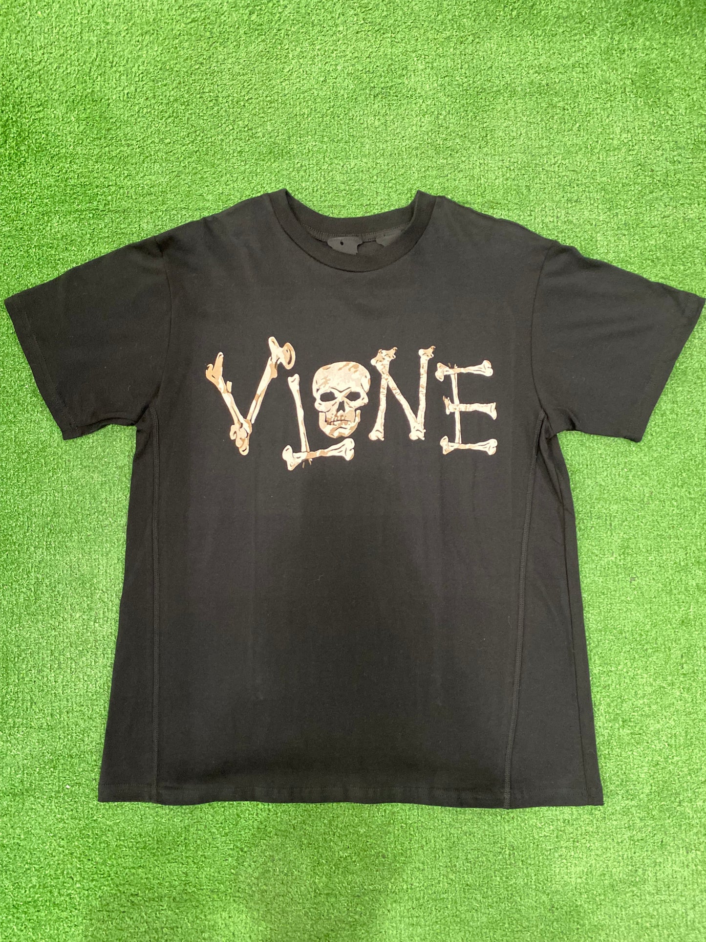 Vlone Lost Bones T-Shirt Black, T-Shirt - Supra Sneakers